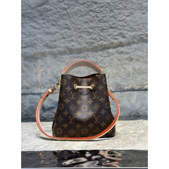 M22325 louis vuitton 62223 bag