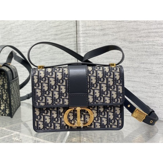 Dior Montaigne 30 Classic Monogram Leather Shoulder Strap bag