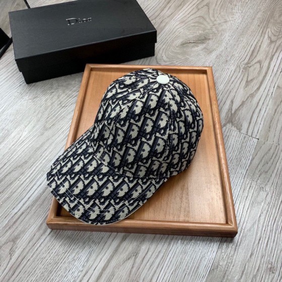 Chanel Foldable Straw Hat Hand Crochet