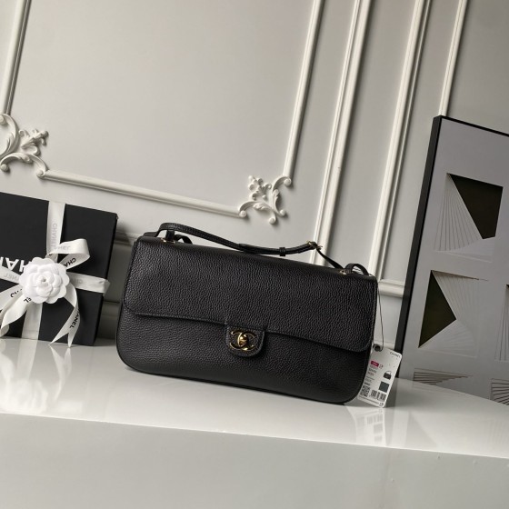 Chanel Maxi Airport Bag AS6231